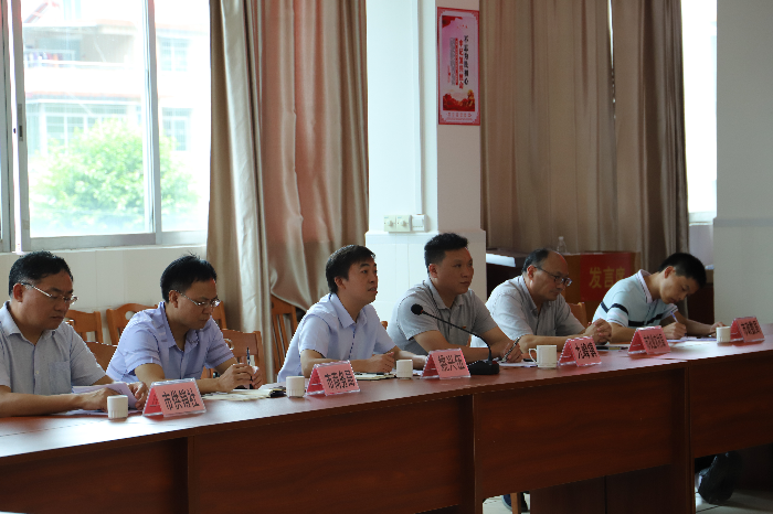 云浮市云安区副区长陈伟权一行到我市参观学习电子商务进农村示范工作