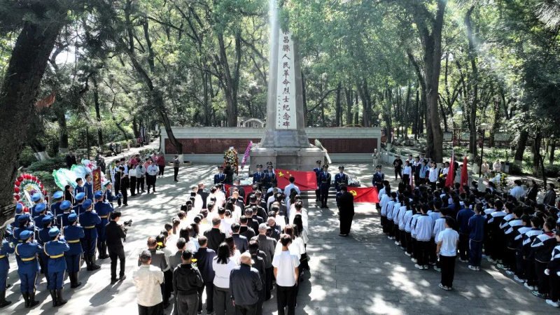 团日活动1.jpg