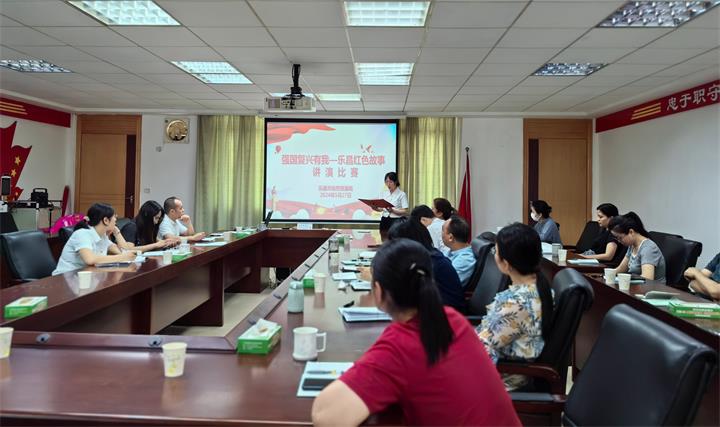 讲红色故事.jpg