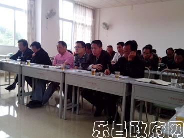 干溪镇人口_罗小黑战记蓝溪镇